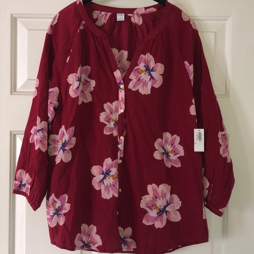Old Navy NWT floral print button down top